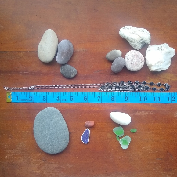 Beautiful multi strand necklace - Picture 8 of 8